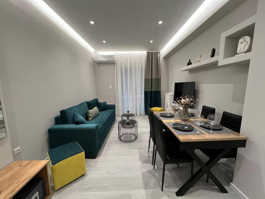 אתונה Luxury Apartment Near Acropolis מראה חיצוני תמונה